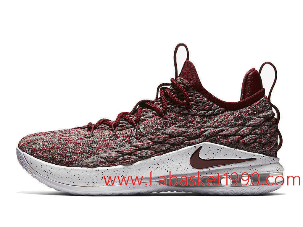 nike lebron 15